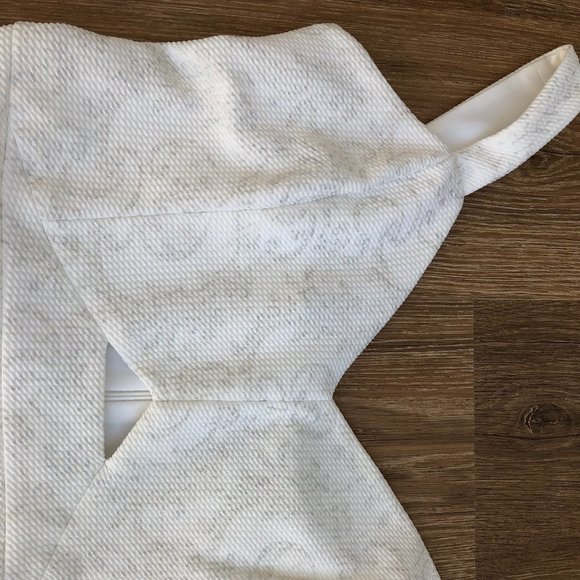 Guess: Cut-Out Bodycon White Dress - Picture 2 of 10